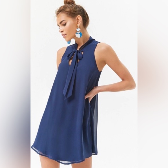 Forever 21 Navy Blue Chiffon Trapeze Swing Flowy Dress Size Small - Picture 1 of 8